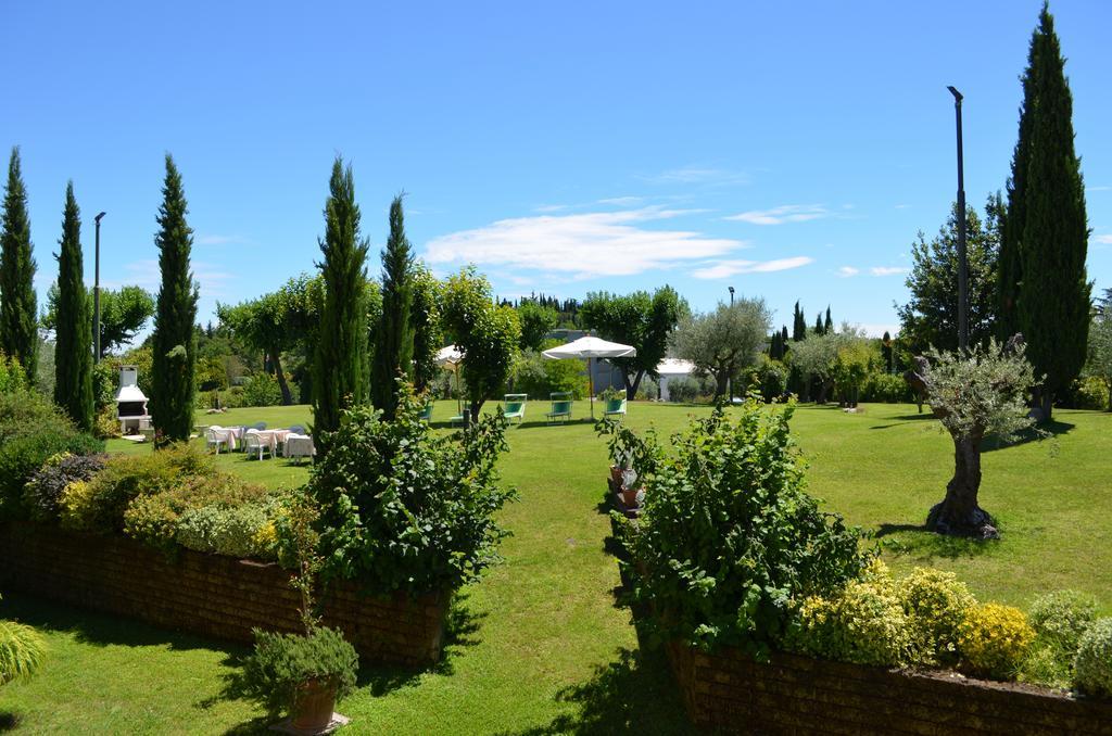 Hotel Olioso Peschiera del Garda Luaran gambar